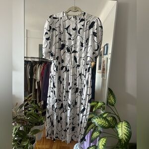 Vintage Black and White Print Dress
